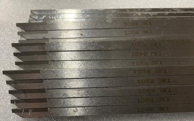 自動車刀 108型